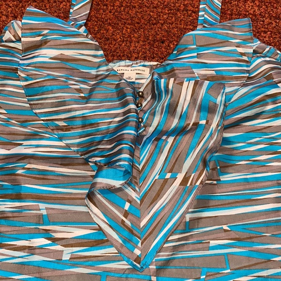 3/$30 Banana Republic Silk Tank Top - Picture 7 of 10